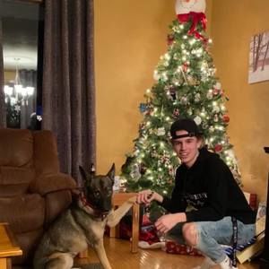 Meet your Posher, Ryan